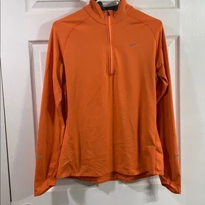 Nike drifit pullover
